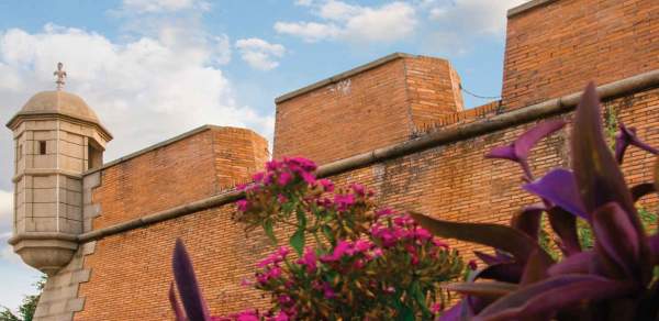exterior wall of Colonial Fort Conde