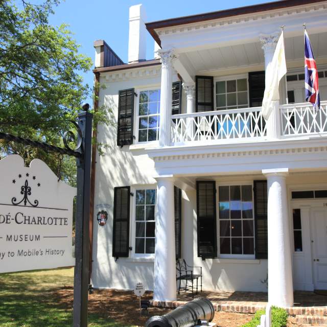 The exterior of the Conde-Charlotte House Museum