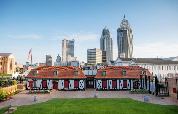 The outside of Colonial Fort Conde