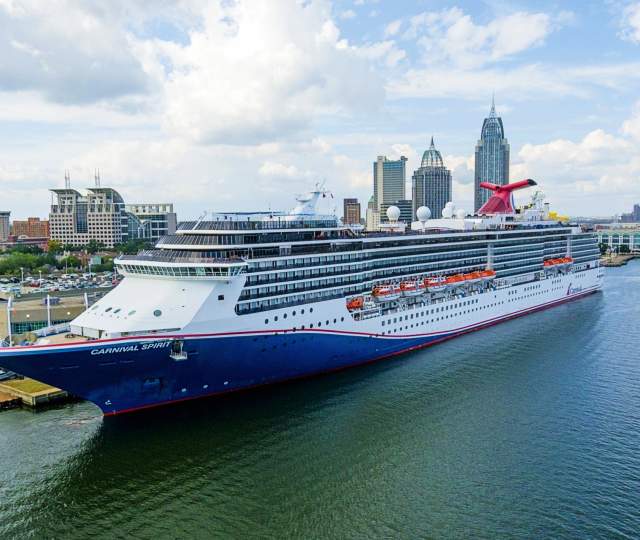 Carnival Cruise Line returns to year-round sailings in 2027 from the Port of Mobile