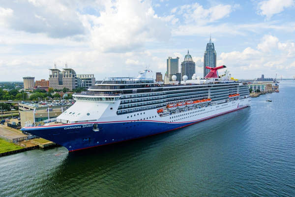 Carnival Cruise Line returns to year-round sailings in 2027 from the Port of Mobile