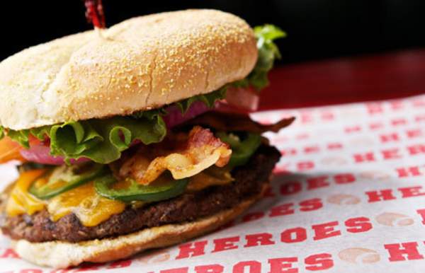 Heroes Sports Bar & Grille - Downtown