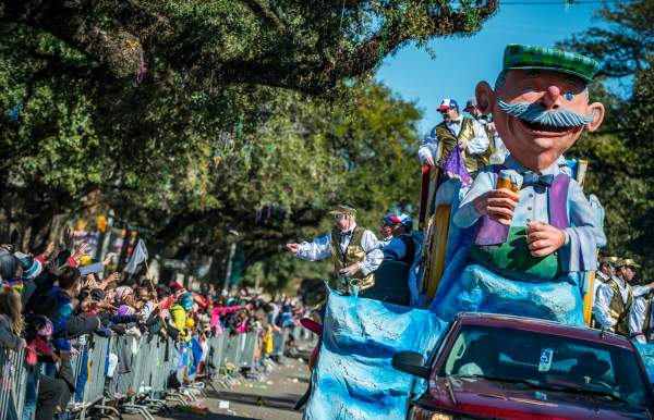 Mardi Gras float and crowd