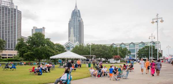 Cooper Riverside Park with crowd