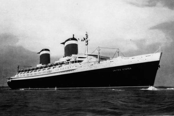 SS United States iconic smokestacks to grace Mobile’s skyline ahead of new underwater assignment