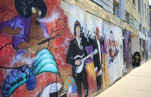 Mural of musicians